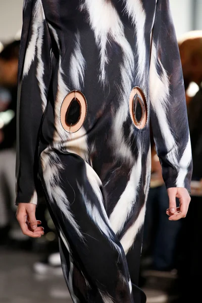 Look 54